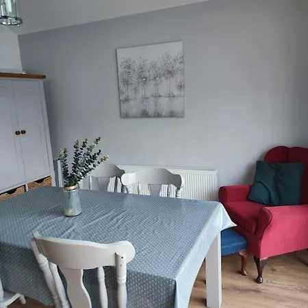 New Bright 4 Bedroom In Leafy South Dublin Lejlighed Sandyford